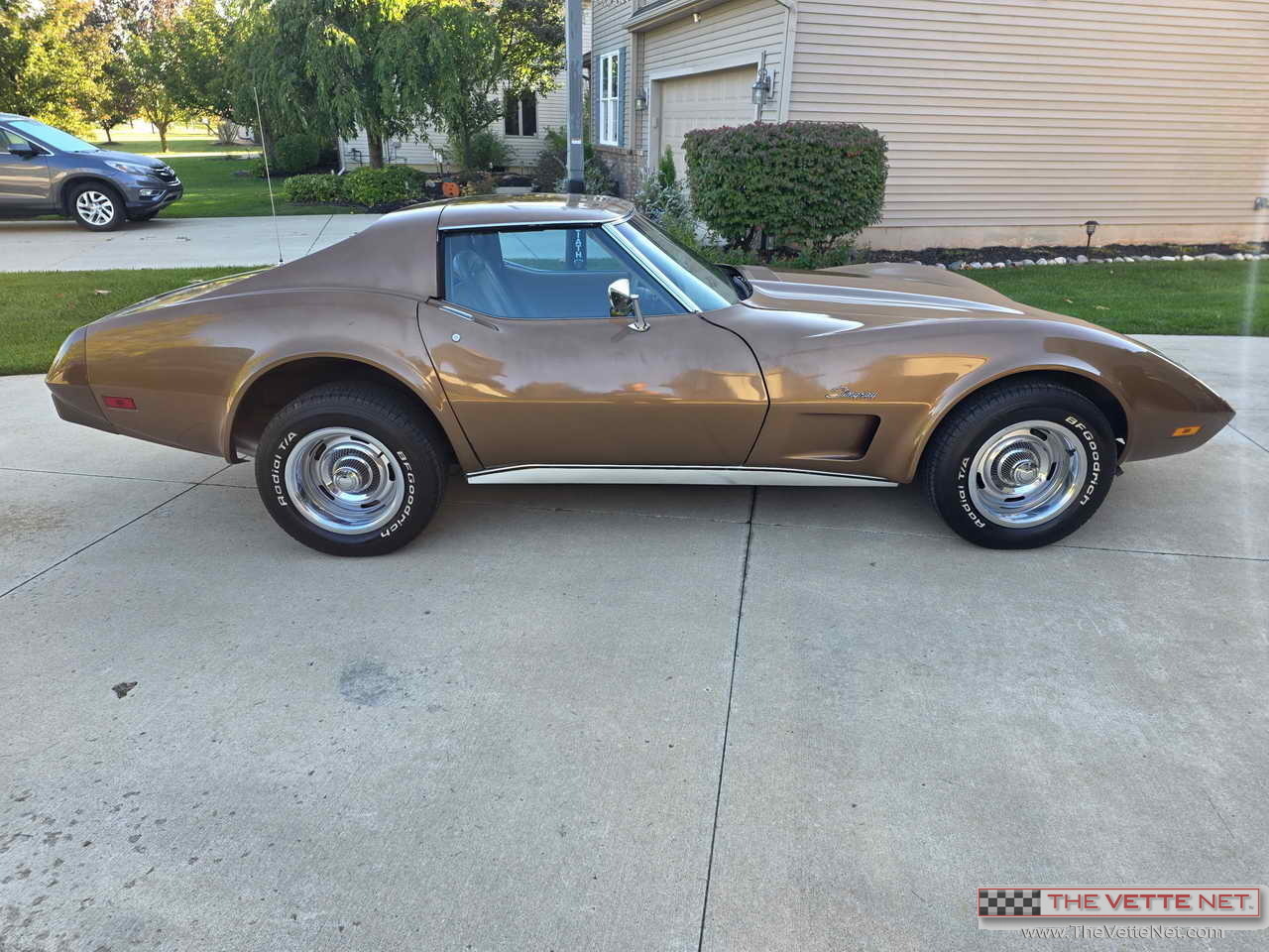 1975 Corvette T-Top Medium Saddle RPO 76