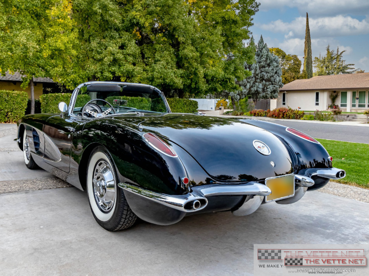 1959 Corvette Convertible Black with Gray Coves