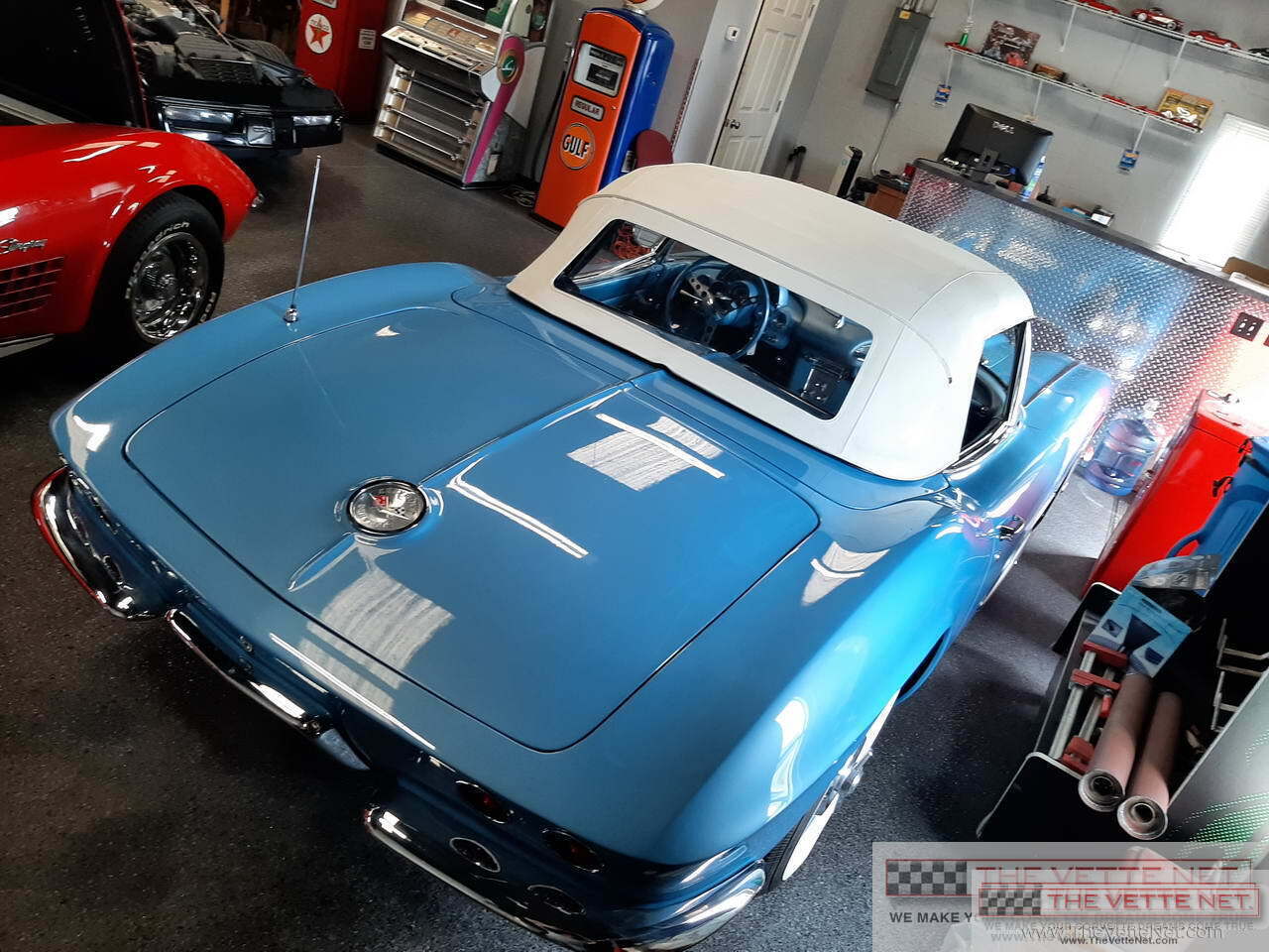 1961 Corvette Convertible Jewel Blue with White Coves
