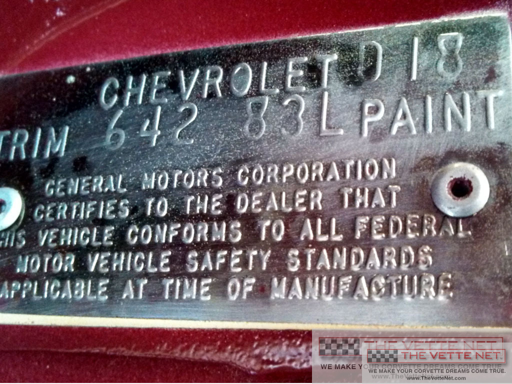 TheVetteNet.com - 1977 Corvette T-Top Dark Red