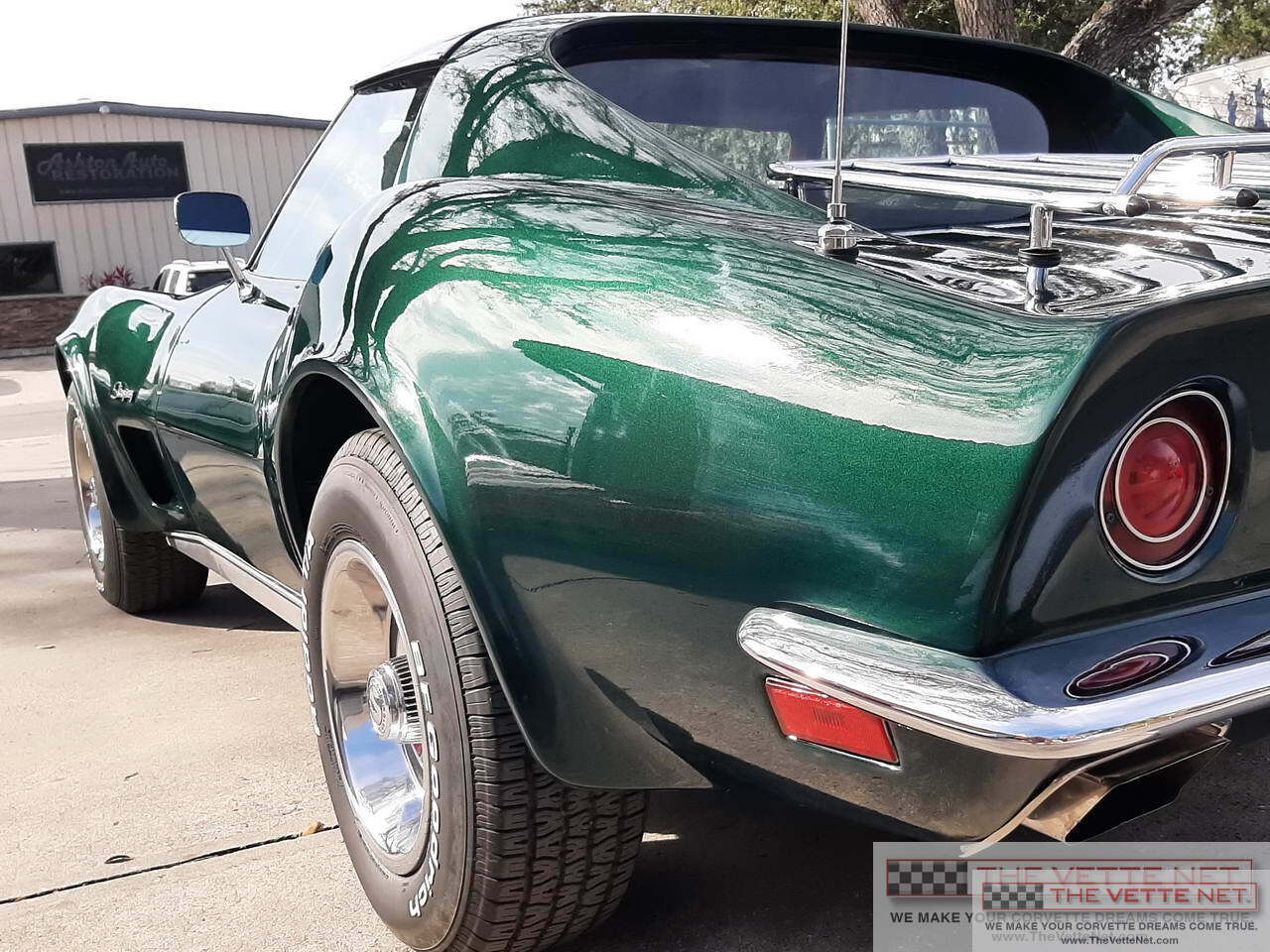 1973 Corvette T-Top Blue-Green Metallic