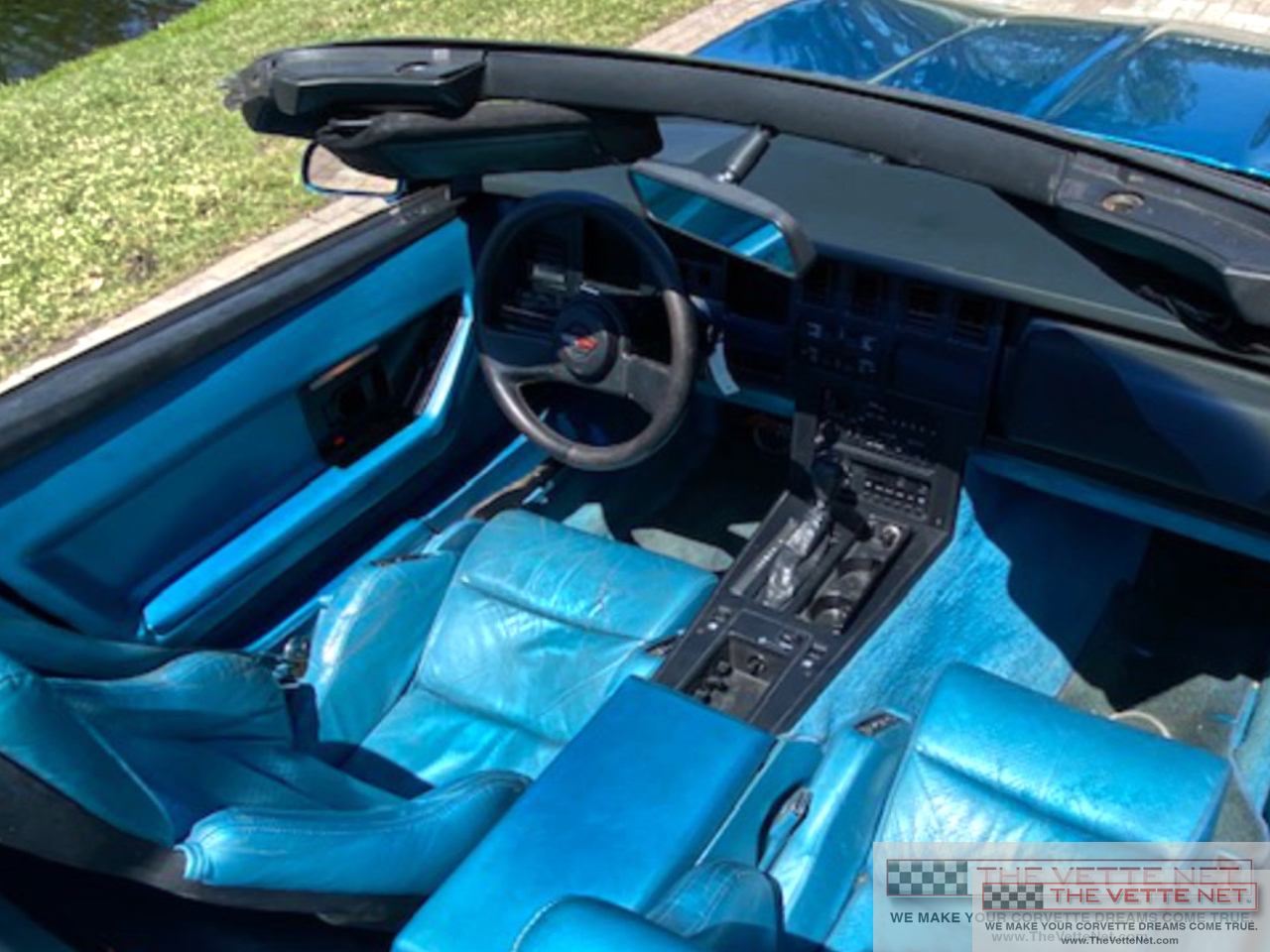 1987 Corvette Convertible Medium Blue Metallic