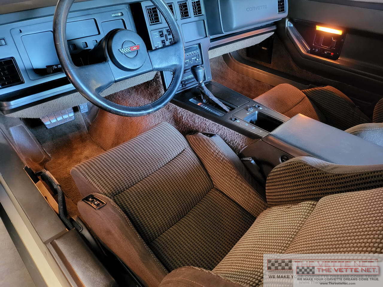 1985 Corvette Coupe Two-tone Light-Dark Bronze