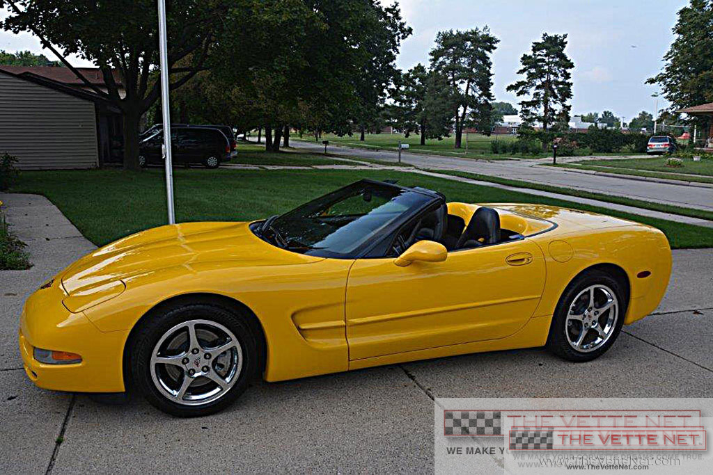 2002 Corvette Convertible Millenniuim Yellow
