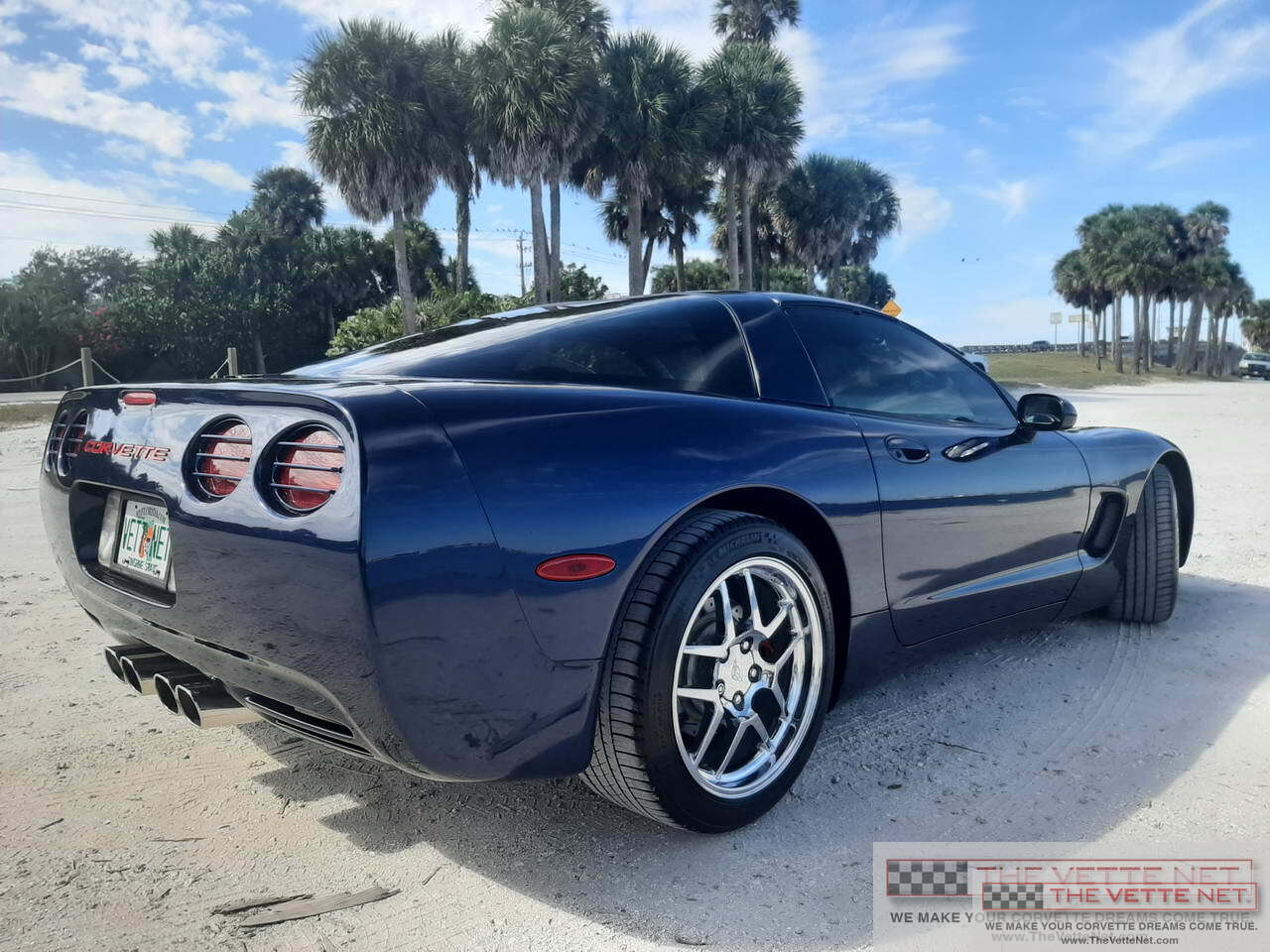 1999 Corvette Coupe Navy Blue Metallic