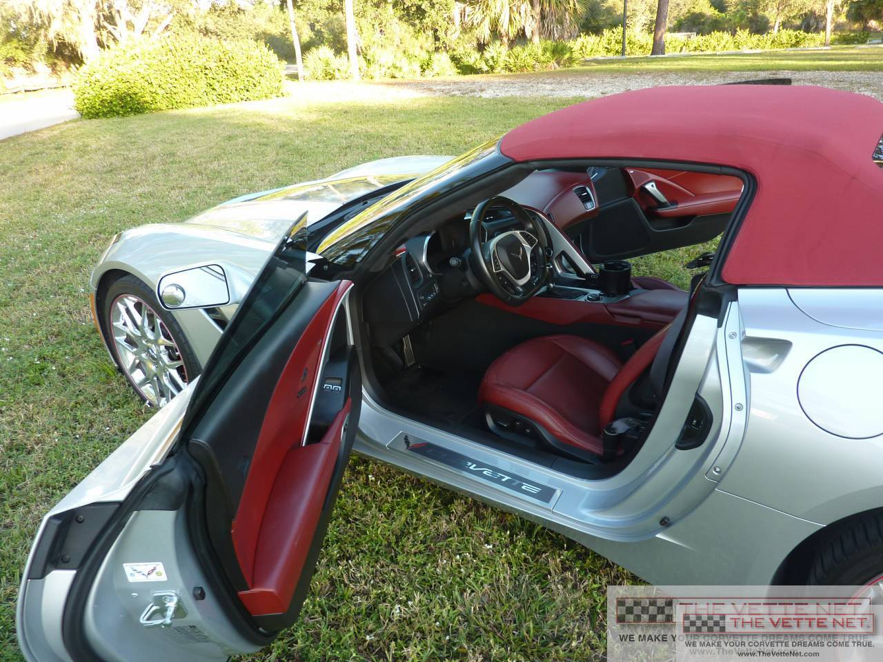 2016 Corvette Convertible Blade Silver